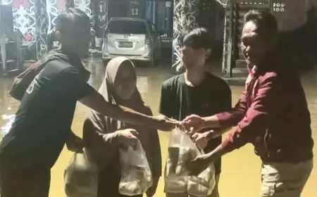 FKPPSB dan PT Badak LNG Salurkan Bantuan untuk Warga Terdampak Banjir di Bontang