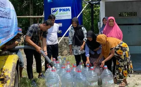 PNM Peduli Masa Depan Sehat, Salurkan Bantuan Sanitasi Layak dan Air Bersih