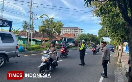 Lebih Dekat dengan Masyarakat, Polresta Banyuwangi Gelar Commander Wish Pagi yang Humanis