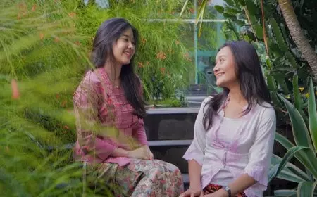 Hari Kartini, Swiss-Belinn Airport Surabaya Gelar Kontes Foto Perempuan Berkebaya