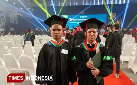 Kisah Rovan dan Rohmat, Dua Mahasiswa Disabilitas UNJ yang Berhasil Lulus Sarjana Pendidikan Agama Islam