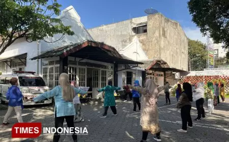 Peringati Hari Kartini, RSIA MAWAR Malang Gelar Senam Sehat Bareng Warga