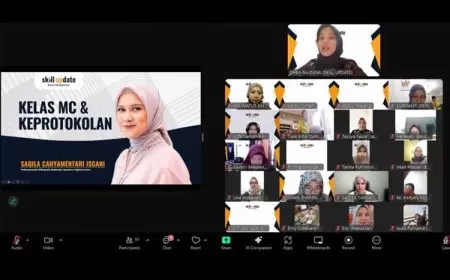 Tingkatkan Profesionalisme HUmas UWG Malang mengikuti Workshop MC dan Keprotokoleran