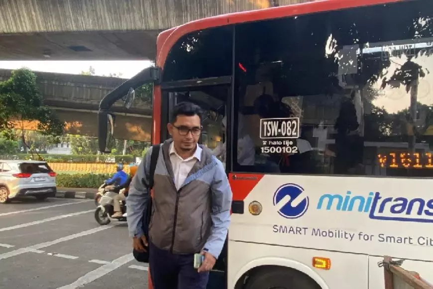 ASN Dukung Program Transportasi Umum untuk Kurangi Kemacetan dan Polusi di Jakarta