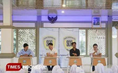 Fun Gathering with Native Speaker, SCC SMA An Nur Malang Bangun Kepercayaan Diri Siswa