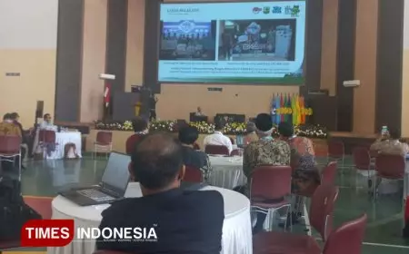 Rapat Kerja BKSTM dan UWG Malang di UNTIRTA Serang