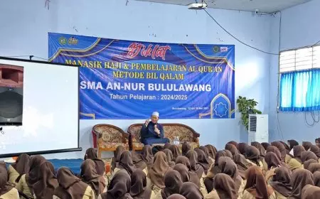 Talbiyah Menggema di SMA An Nur, Siswa Kelas XII  Serius Ikuti Simulasi Haji