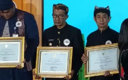 Terus Lestarikan Bahasa Using, Banyuwangi Kembali Sabet Penghargaan dari Kemendikdasmen