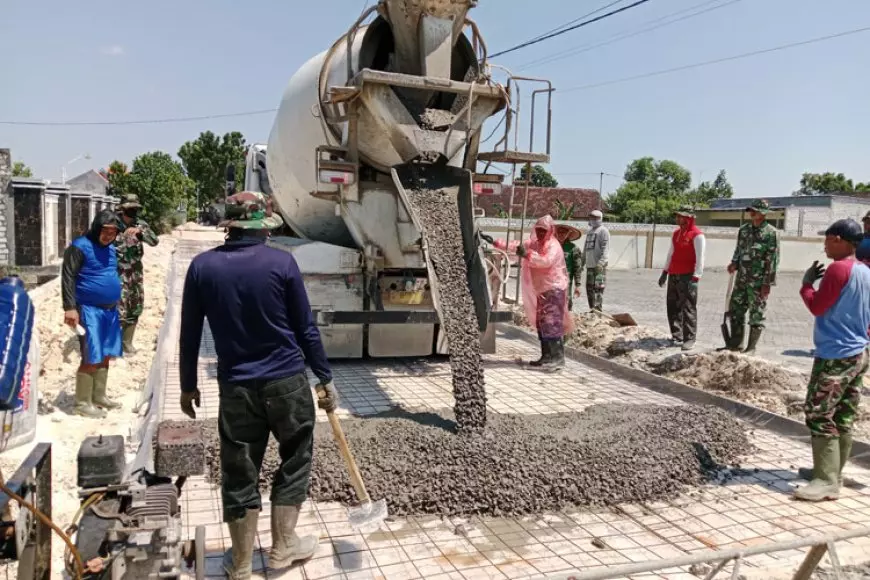 Pengerjaan Jalan Pra-TMMD ke-124 di Lamongan Dikebut