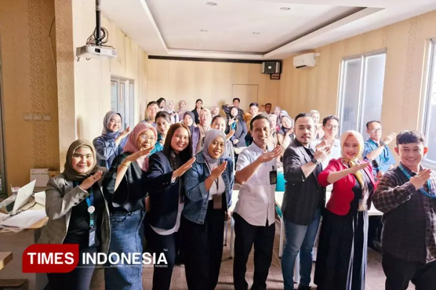 Pegadaian Area Jatiwaringin Gelar Pelatihan Public Speaking Bersama Mr. Afiq untuk Tingkatkan Kompetensi SDM