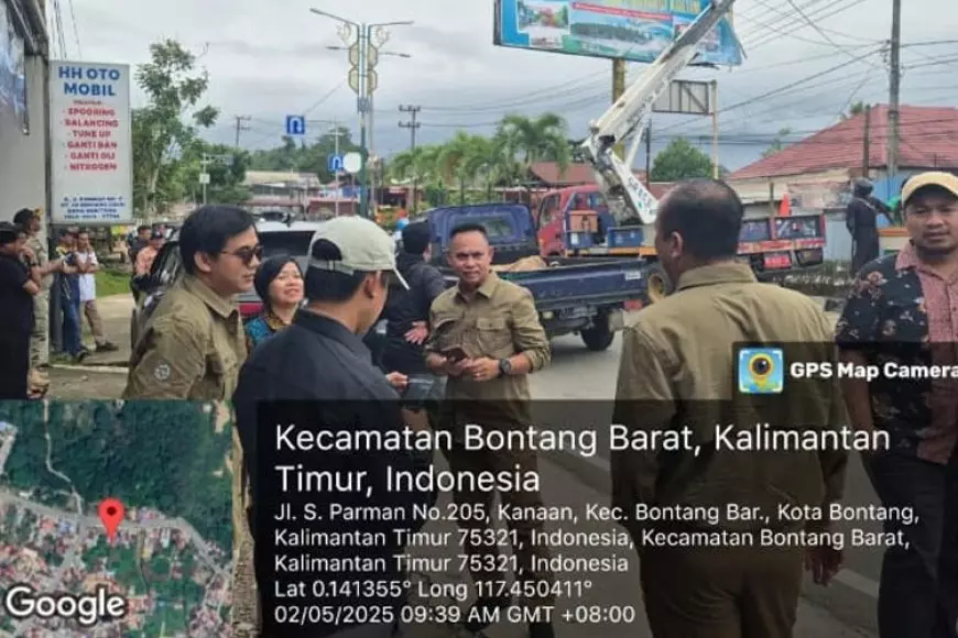 DPMPTSP Bontang Lakukan Penertiban Reklame Dan Baliho Bersama Instansi Terkait