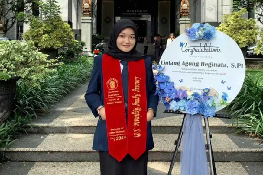 Lulus di Usia 20 Tahun, Mahasiswi Asal Nganjuk Ini Jadi Wisudawan Termuda Universitas Brawijaya