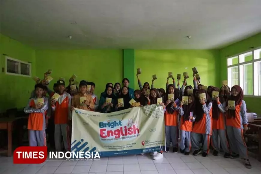 Bright English Day: Light Up Your English, Brighten Your Future