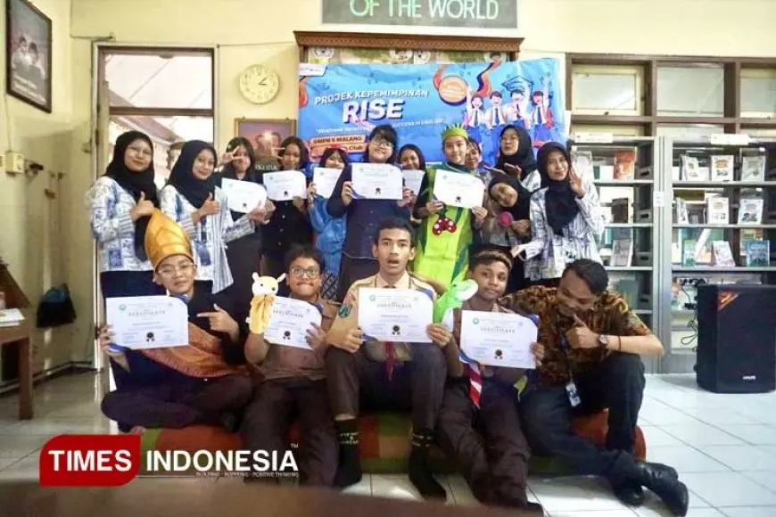 RISE (Reaching Improvement and Success in English) PPG UNISMA Hadir di SMPN 5 Malang