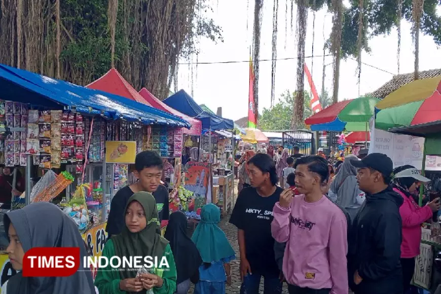 Tinggatkan Perekonomian, Pemdes Sidomekar Libatkan Puluhan UMKM dan Pedagang Asongan