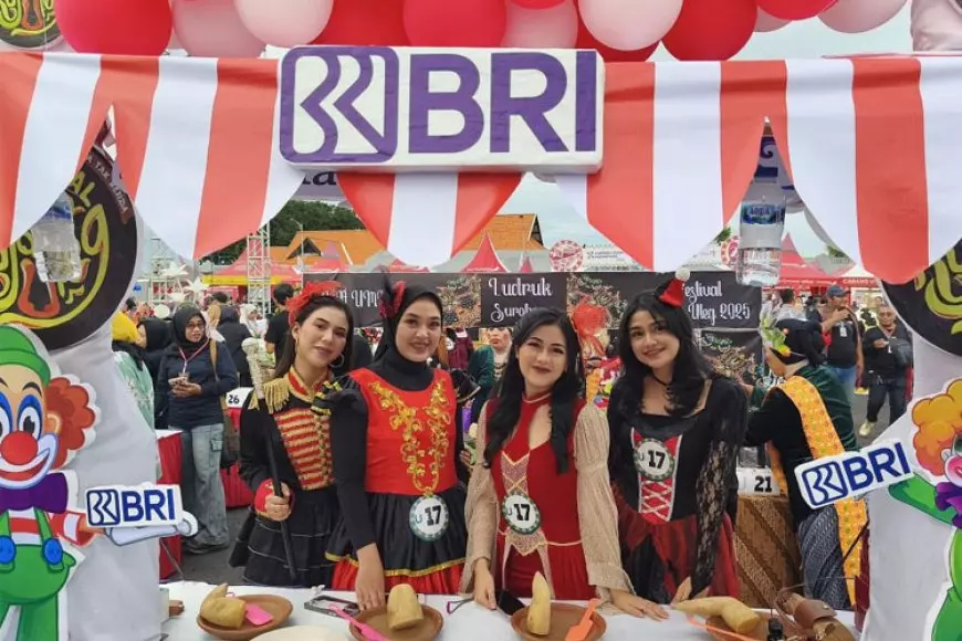 BRI RO Surabaya Ikut Meriahkan Festival Rujak Uleg 2025
