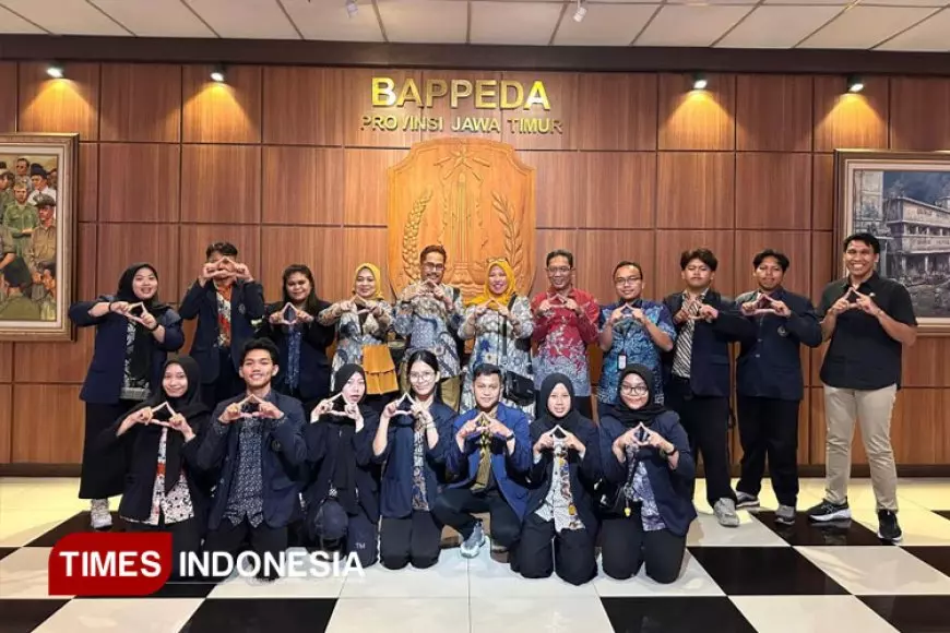 Mahasiswa Akuntansi Universitas Widya Gama Malang Gali Ilmu Perencanaan Pembangunan di Bappeda Jatim