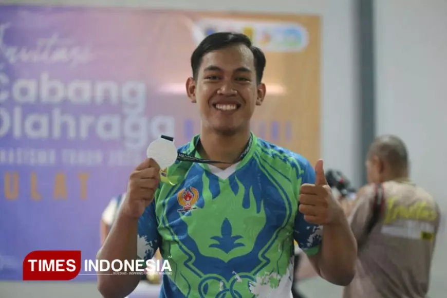 Rizky Putra Ardiansyah, Mahasiswa UNISMA, Raih Medali Perak Gulat Tingkat Nasional