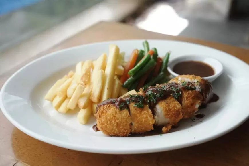 Swiss-Belexpress Kuta Suguhkan Promo “Summer Flavours”, Sajian Tropis yang Menyegarkan Liburan Anda