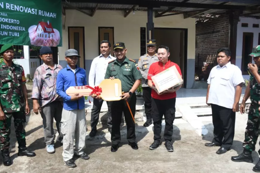 Kodim 0815 Mojokerto Bersama PT MBI Renovasi Rumah Warga Kurang Mampu di Kutorejo