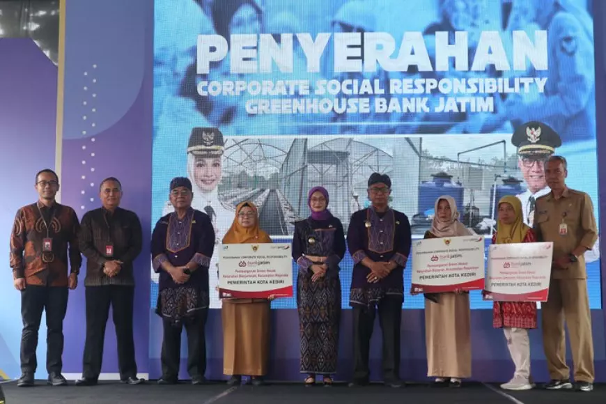 Dukung Ketahanan Pangan, Bank Jatim Serahkan CSR Pembangunan Greenhouse ke Pemkot Kediri