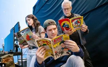 James Gunn Ingin Film Superman Semirip Mungkin dengan Versi Komik