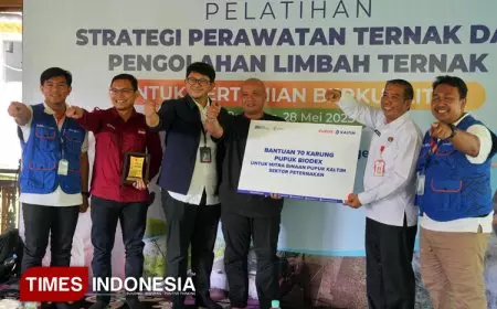 Jelang Idul Adha, Pupuk Kaltim Edukasi Peternak Lokal soal Perawatan dan Pengolahan Limbah Ternak