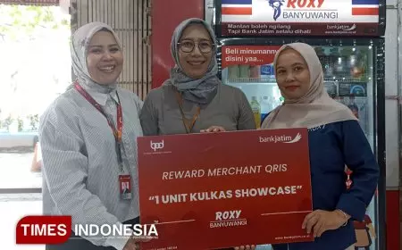 Jadi Merchant QRIS Terbaik, Roxy Mall Banyuwangi Dapat Reward dari Bank Jatim
