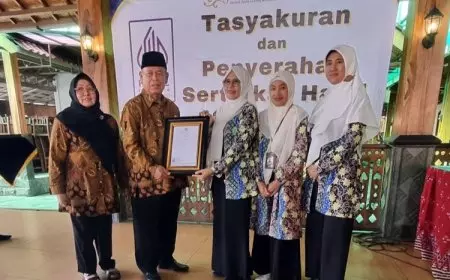 LPH UNISMA Hadiri Tasyakuran dan Penyerahan Sertifikat Halal Rumah Makan Bu Lanny Kediri
