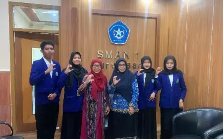 Mahasiswa UM Laksanakan Program Asistensi Mengajar di SMA Negeri 1 Purwosari