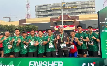 Polresta Banyuwangi Bawa Pulang Juara 2 di East Java Running Fest 2025 Seri Surabaya