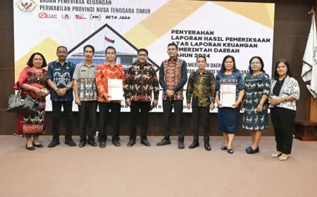 Sumba Timur Kembali Raih WTP, Umbu Lili Pekuwali Apresiasi Bupati Periode 2020-2024