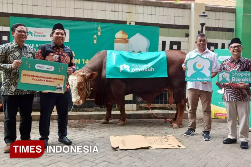 Shopee Barokah Serahkan Sapi Limosin ke Lazismu, Wujud Kolaborasi Kurban untuk Sesama