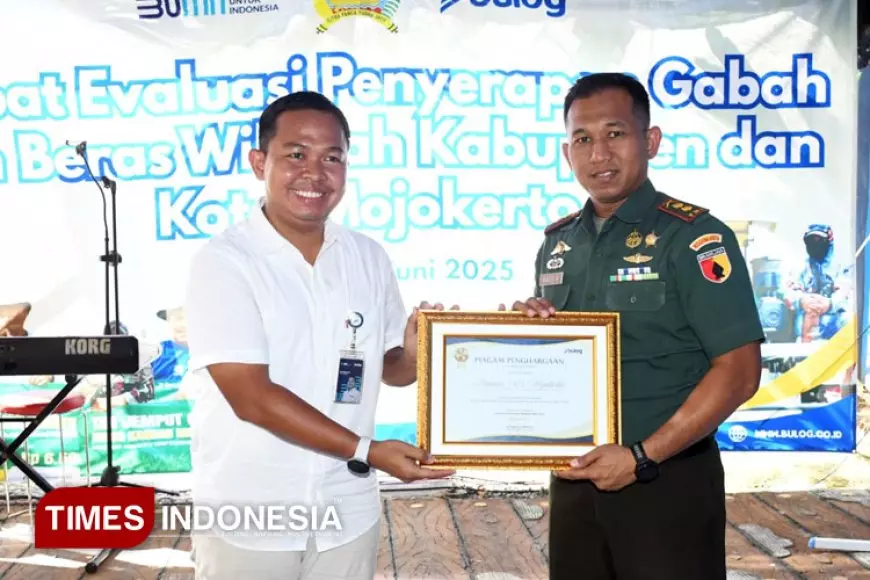 Kodim 0815/Mojokerto Terima Penghargaan dari Bulog atas Dukungan Penyerapan Gabah Petani