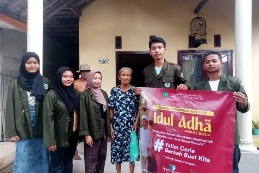 SMK Cendika Bangsa Kepanjen Semarakkan Idul Adha dengan Aksi Sosial