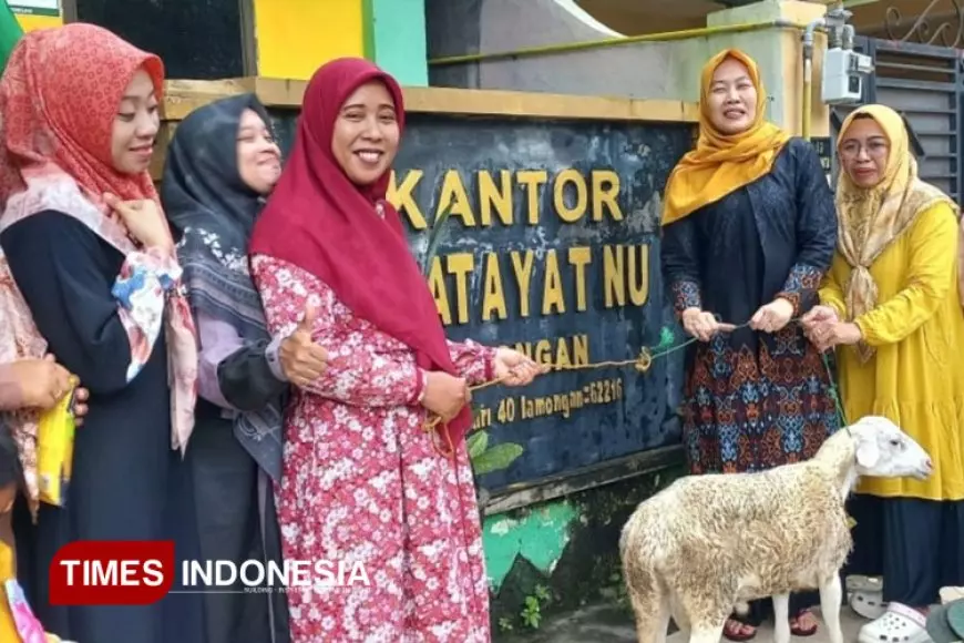 Idul Adha 1446 H, PC Fatayat NU Lamongan Sembelih Hewan Kurban dan Perkuat Silaturahmi