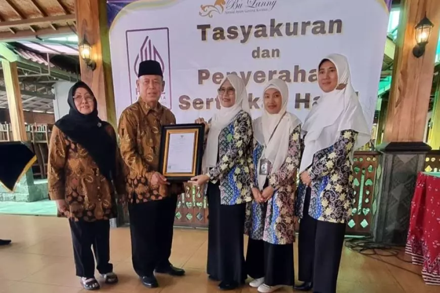 LPH UNISMA Hadiri Tasyakuran dan Penyerahan Sertifikat Halal Rumah Makan Bu Lanny Kediri