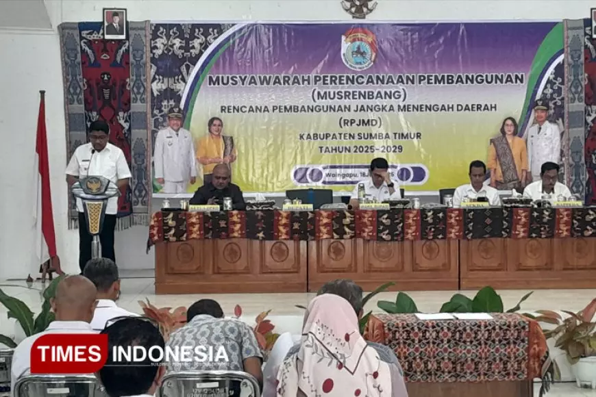 Bupati dan Wabup Hadiri Dua Agenda Penting Pembangunan Berkelanjutan di Sumba Timur