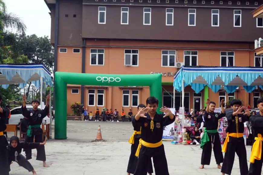Kolaborasi Tiga Perguruan Silat Meriahkan Cendika Fest 2025