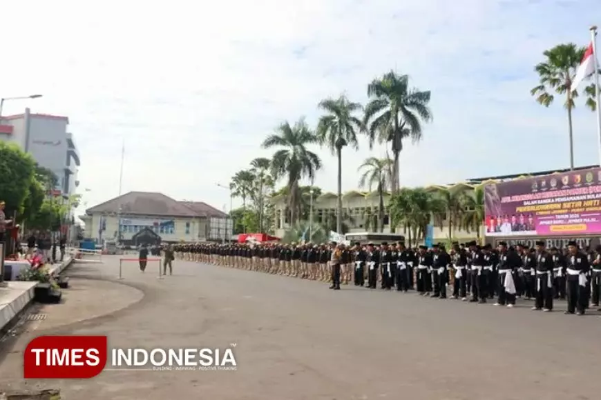 Jelang Suro, Bupati Jember Fawait Gelar Apel dengan PSHT