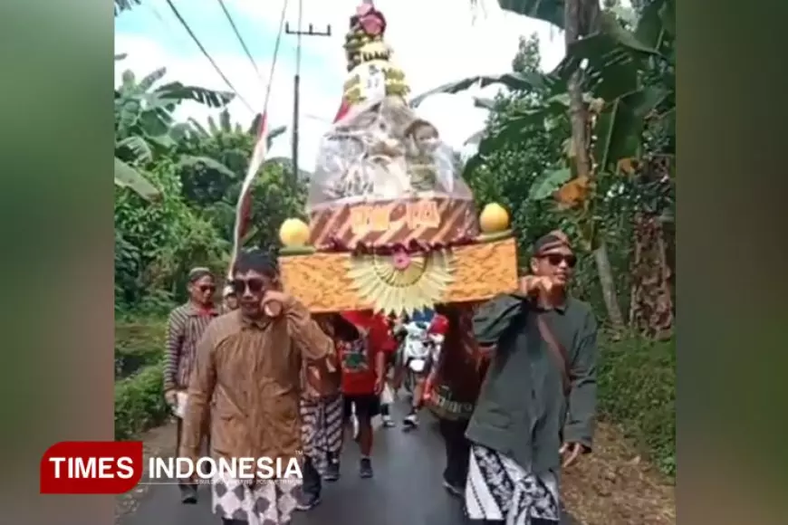 Jelang 1 Suro, Pemdes Sidomekar Gelar Kirab Tumpeng