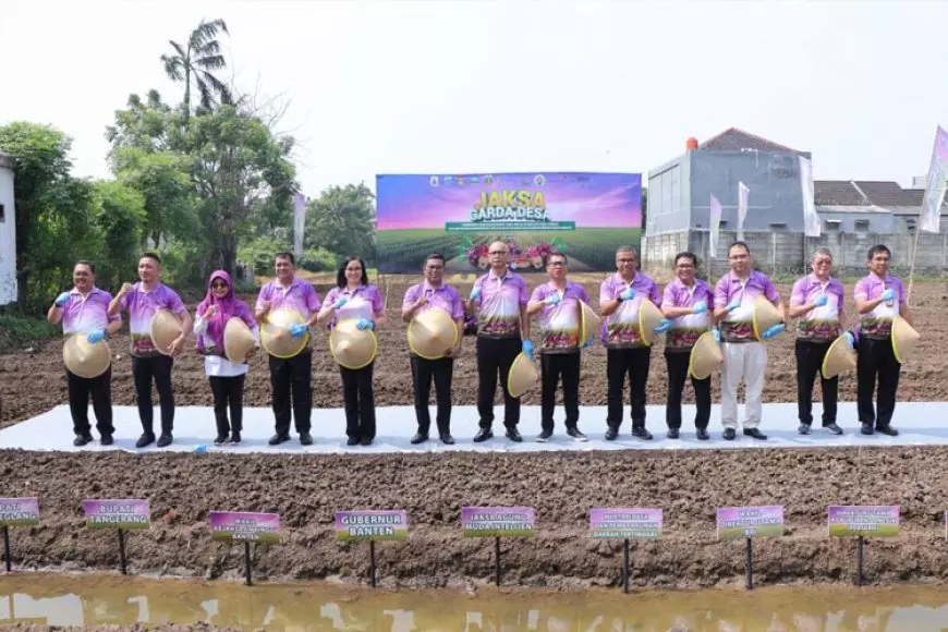 JAM-Intel Reda Manthovani Luncurkan Program Jaksa Garda Desa dan Jaksa Mandiri Pangan