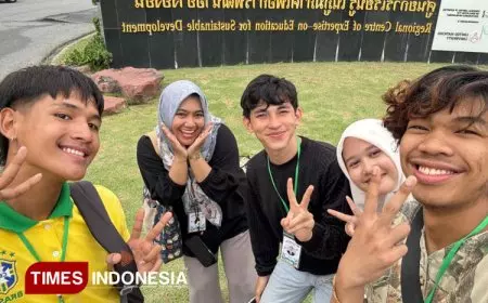 Mahasiswa Fakultas Pertanian UNISMA Malang Berjaya di Summer School di Silpakorn University