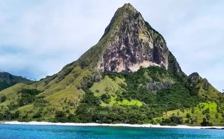Di Indonesia, Ada Pulau yang Mirip di Film Jurassic World Rebirth