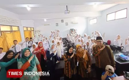Prodi Pendidikan Bahasa Inggris FKIP UNISMA Tingkatkan Kemampuan Speaking Siswa Lewat Teknologi AI
