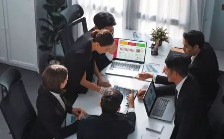 Hash Micro: Tidak Ada Persaingan Antar Manusia dan AI di Manajemen Keuangan