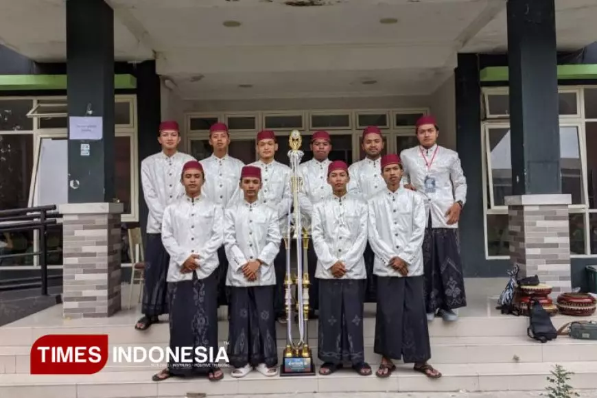 Syauqon Ilaih Putra UNISMA Sabet Juara 2 Festival Sholawat Al-Banjari se-Jawa Raya di Magelang