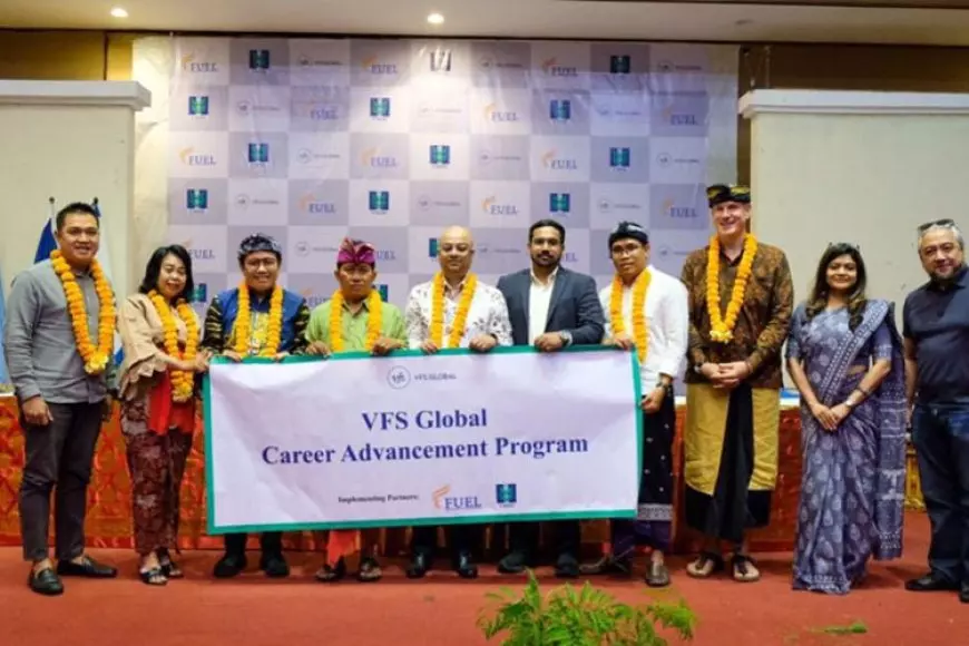 200 Siswa SMK Pariwisata Harapan Bali Selesaikan VFS Global Career Advancement Program