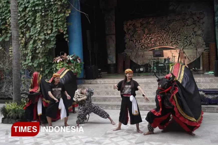 Indonesia's Cultural Dining Series 59 Hotel Tugu Malang:  Bantengan in Action - Culture You Can Feel!
