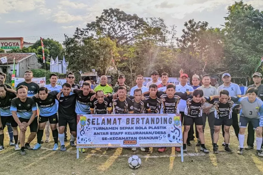 Sepak Bola Plastik, RW 16 Solokpandan Cianjur Satukan Pejabat dan Warga dalam Turnamen Unik
